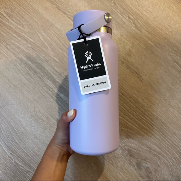Hydro Flask Nordstrom Anniversary Sale 2023 32 oz. Bottle, Ultraviolet - Picture 4 of 7